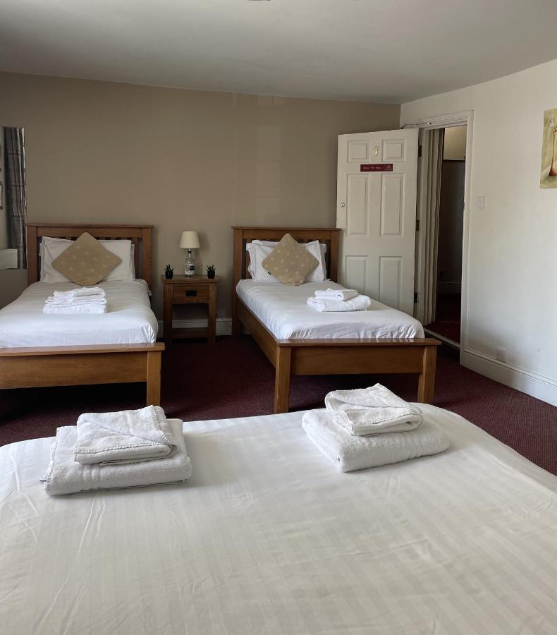 White Hart Hotel Wiveliscombe Δωμάτιο φωτογραφία