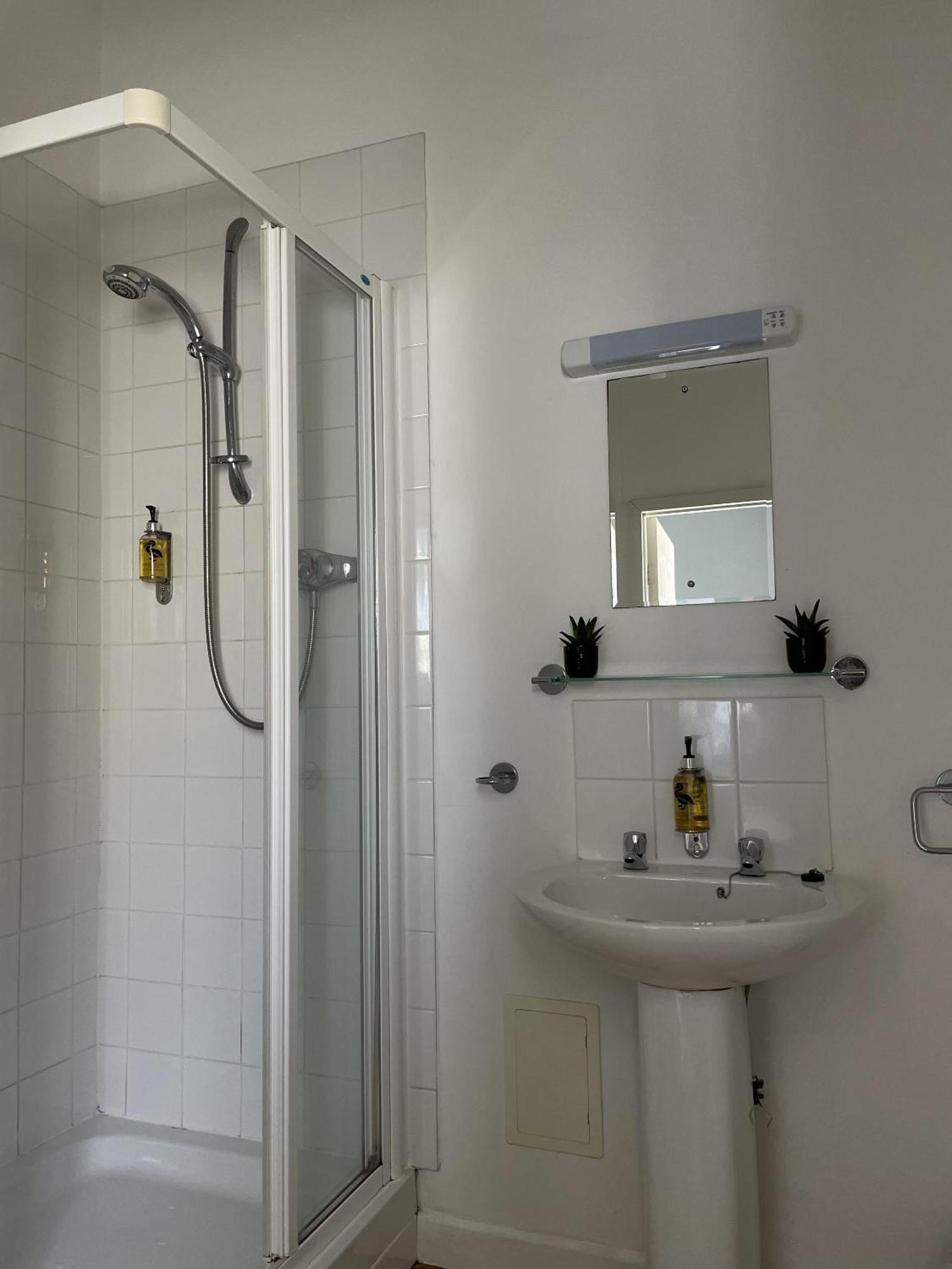 White Hart Hotel Wiveliscombe Δωμάτιο φωτογραφία